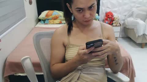 Snapshot of sweetjhenn69 chatting on 06.18.26 sweetjhenn69 online show from 06.18.26