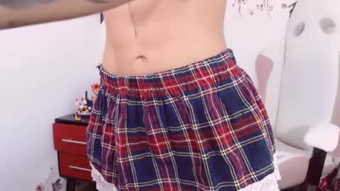 Snapshot of sweetkatik chatting on 09.09.25 karen online show from 09.09.25