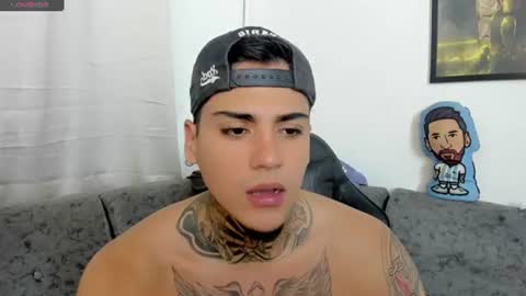 SWEETLATINBOY  online show from 06.26.26