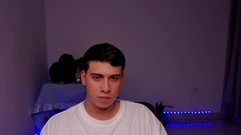 Lian online show from 12.08.24