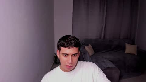 Lian online show from 02.23.25