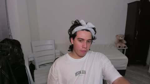 Lian online show from 12.17.25