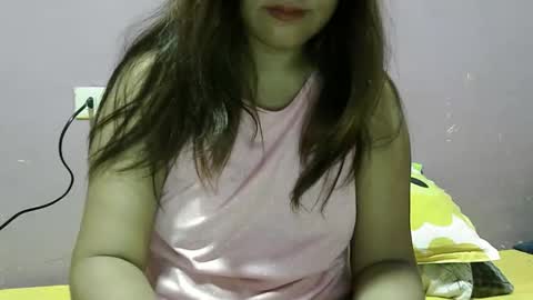 Snapshot of sweetliza20 chatting on 10.29.25 Liz online show from 10.29.25