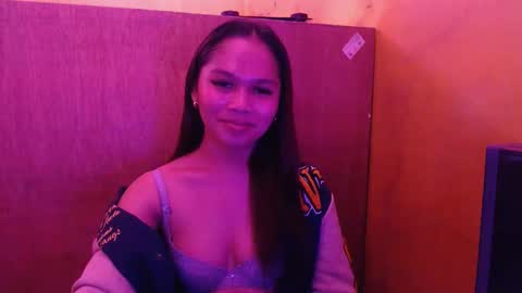 Snapshot of sweetlovelykazzz chatting on 10.14.25 My name is Lyka online show from 10.14.25