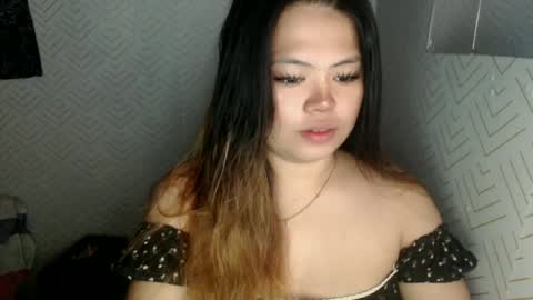 Snapshot of sweetlover_nicole chatting on 06.27.26 NICOLE online show from 06.27.26