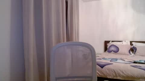 Snapshot of sweetmayacutie chatting on 10.22.25 sweetmaya online show from 10.22.25