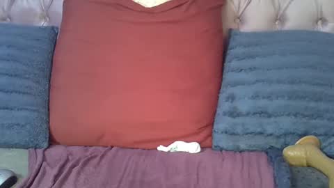 sweetmellowx1 online show from 02.18.25