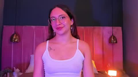 Snapshot of sweetmelodyyy_ chatting on 02.16.26 sweetmelodyyy online show from 02.16.26