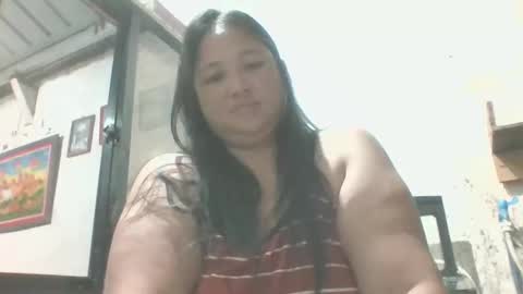 Snapshot of sweetnike chatting on 10.27.25 sweetnike online show from 10.27.25