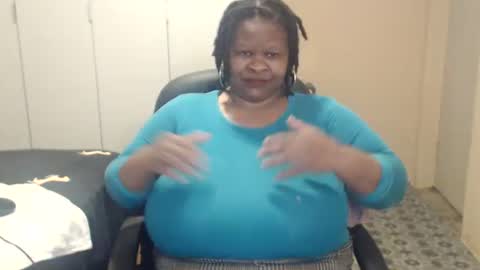 Snapshot of sweetnoziexxx chatting on 11.06.25 sweetnoziexxx online show from 11.06.25