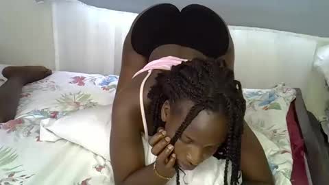 sweetpasion2 online show from 12.17.25