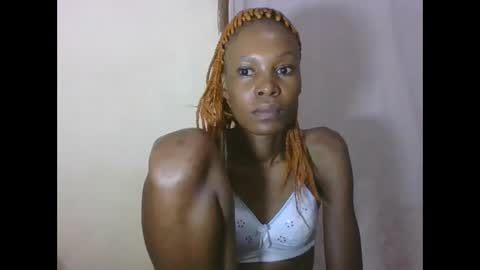 Snapshot of sweetpetite254 chatting on 02.04.26 ESTHER online show from 02.04.26