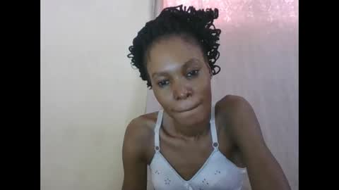 Snapshot of sweetpetite254 chatting on 03.20.26 ESTHER online show from 03.20.26