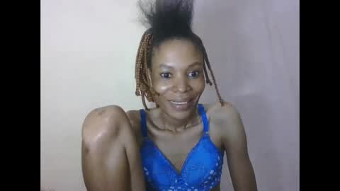 ESTHER online show from 05.01.26