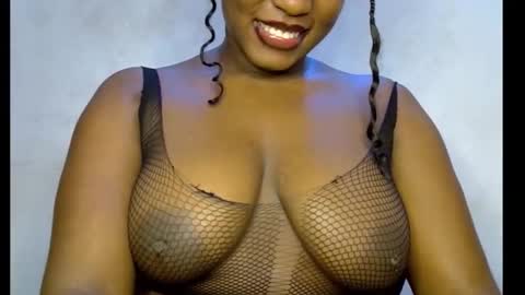 Snapshot of sweetpetitgirl chatting on 03.14.26 LILY BRANDY online show from 03.14.26