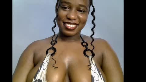 Snapshot of sweetpetitgirl chatting on 04.16.26 LILY BRANDY online show from 04.16.26