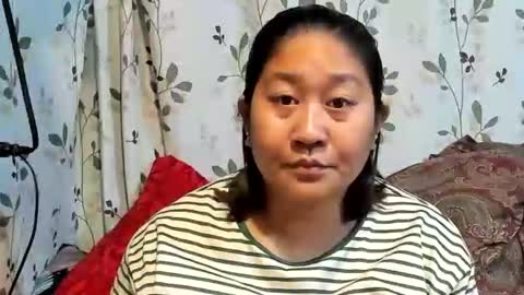 Snapshot of sweetpilipina88 chatting on 11.21.25 MIA online show from 11.21.25