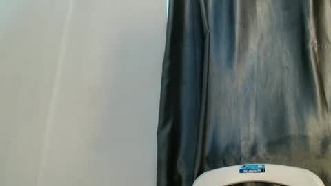 Snapshot of sweetpussy135 chatting on 02.02.26 slim ivy online show from 02.02.26