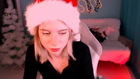 Snapshot of sweetrichal chatting on 12.01.24 sweetrichal online show from 12.01.24