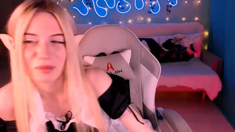 Snapshot of sweetrichal chatting on 01.30.25 sweetrichal online show from 01.30.25