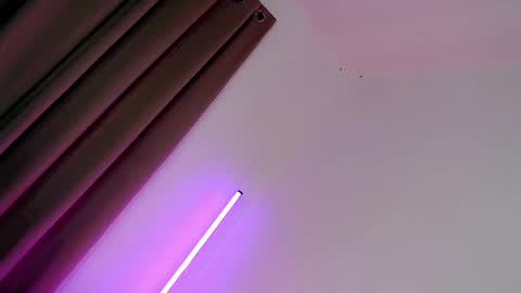 JUST CALL ME BABE online show from 03.05.25