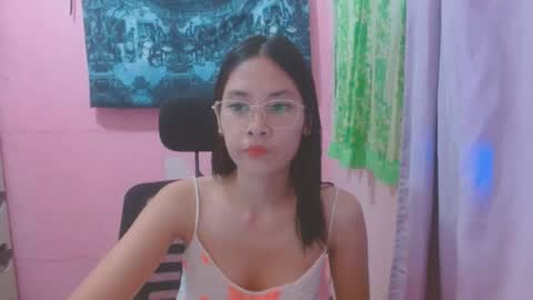 Mia online show from 06.29.26