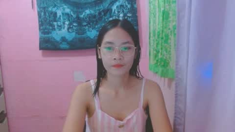 Mia online show from 06.30.26