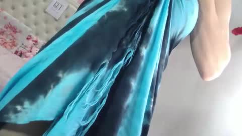 Snapshot of sweetsexyning chatting on 10.19.25 Ningning online show from 10.19.25