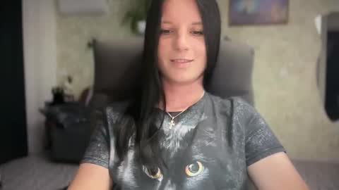 Sweet Shy online show from 06.08.26