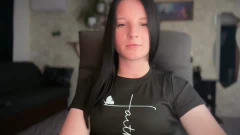 Sweet Shy online show from 06.11.26