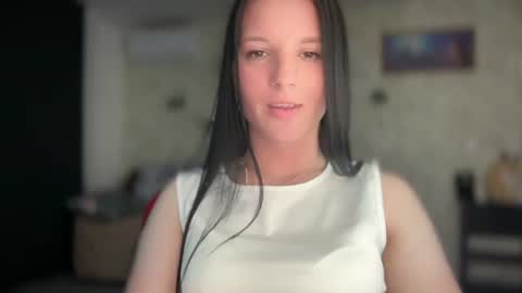 Snapshot of sweetshy99 chatting on 07.17.26 Sweet Shy online show from 07.17.26