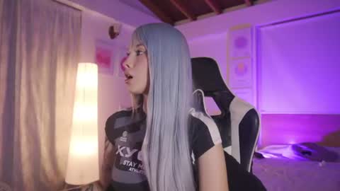 Snapshot of sweett_catt1 chatting on 06.10.26 Cat independent model online show from 06.10.26