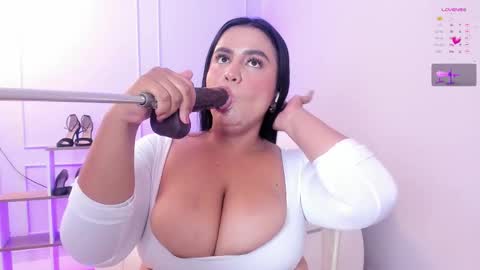    1430 - 22-00 online show from 10.24.25