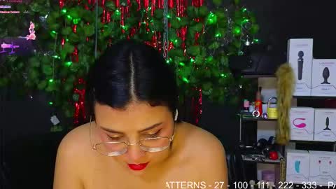 Snapshot of sweett_mollyy chatting on 02.08.26 Molly - INDEPENDENT MODEL online show from 02.08.26