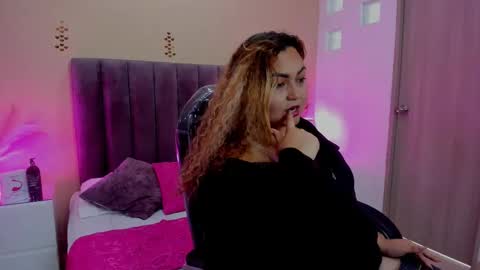 Snapshot of sweett_rose_ chatting on 11.04.25 sweett rose online show from 11.04.25