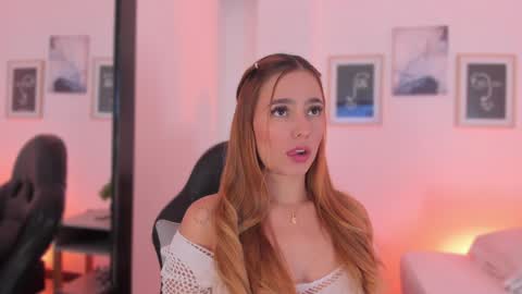 Snapshot of sweettammy_ chatting on 02.05.25 Tammy online show from 02.05.25