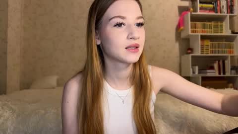 Lisa online show from 09.13.25