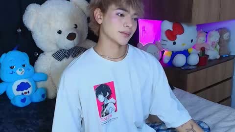 Neffer online show from 11.18.25