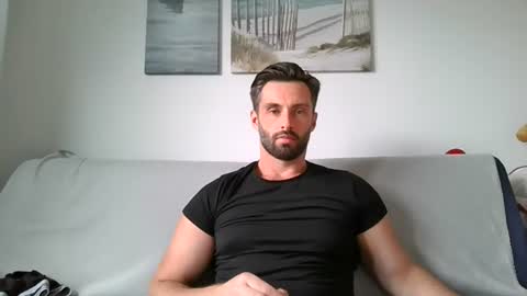 Tom online show from 07.08.26
