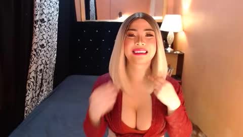 Snapshot of sweettrixiee chatting on 09.23.25 Ms trixiee online show from 09.23.25