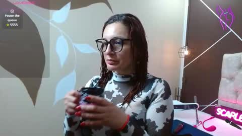 Scarlet online show from 11.23.25