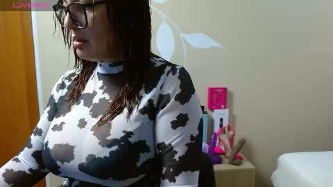 Scarlet online show from 11.29.25