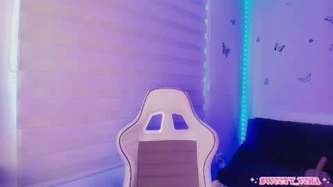 Veronica Independent Model online show from 01.16.26