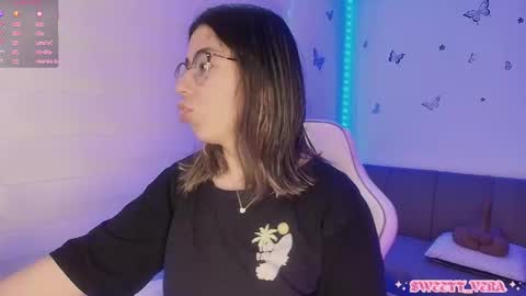 Veronica Independent Model online show from 02.11.26