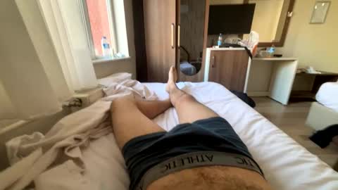 Snapshot of sweety_boy21 chatting on 01.09.25 sweety_boy21 online show from 01.09.25