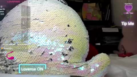 Mia online show from 03.28.26