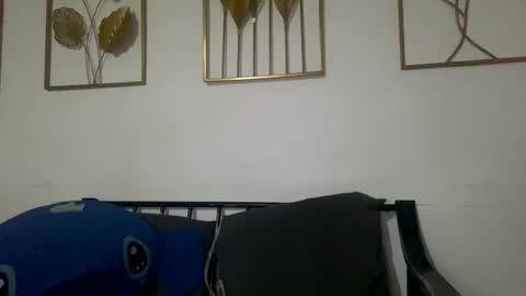 Snapshot of sweetyasian_ chatting on 11.24.25 stacey online show from 11.24.25