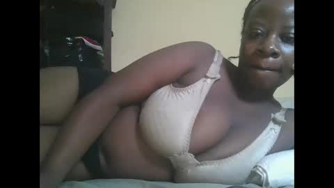 sweetyass25 online show from 12.02.25