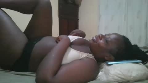 Snapshot of sweetyass25 chatting on 03.23.26 sweetyass25 online show from 03.23.26