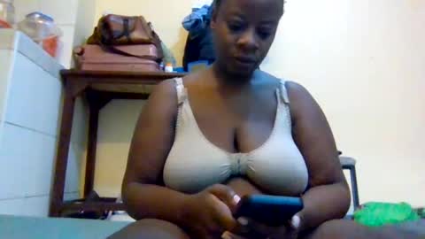 sweetyass25 online show from 06.18.26